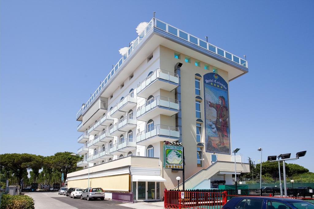 Hotel Colombo Lido di Jesolo Esterno foto